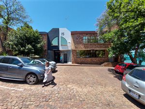 593 m² Industrial space in Kramerville