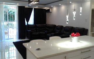 2 Bedroom Apartment in Umhlanga Ridge