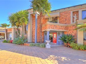 3 Bed House in Ruimsig AH