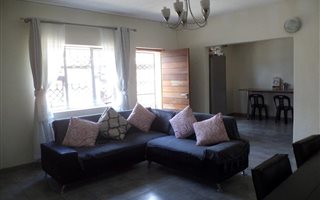 3 Bedroom House in Bonela