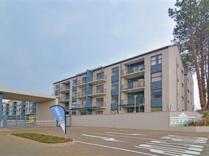 2 Bed Apartment in Clubview