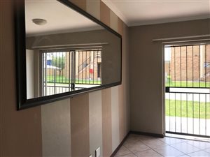 2 Bed House in Ravensklip
