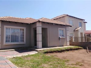 3 Bed House in Rosslyn