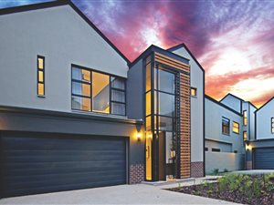 5 Bed House in Waterfall Estate