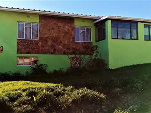 3 Bed House in Hornlee