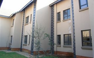 2 Bedroom Simplex in Melodie