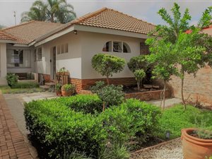 3 Bed House in Bendor