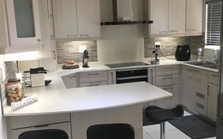 4 Bedroom House in Kharwastan