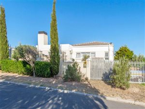 3 Bed House in Somerset Ridge