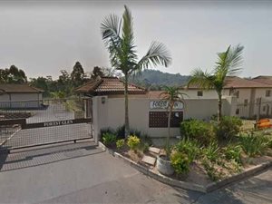 3 Bed Duplex in Paradise Valley