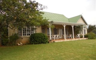 3 Bedroom House in Currys Post