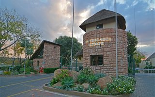 2 Bedroom Apartment in Jukskei Park