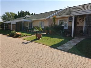 2 Bed House in Ninapark