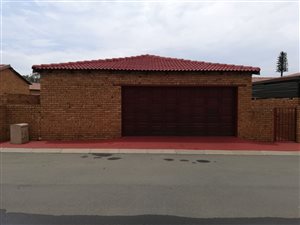 3 Bedroom House in Krugersdorp Central