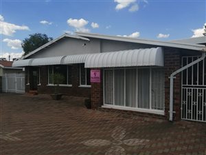 7 Bed House in Newcastle Central