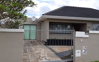 3 Bedroom House in Summerpride