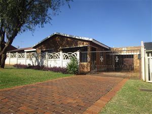 3 Bed House in Johannesburg Central