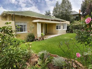 3 Bed House in Emmarentia