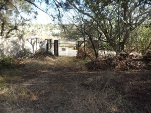 2267 m² Land available in Monument Park
