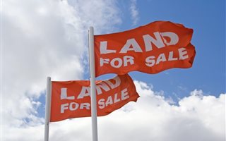 1400 m² Land available in Rosebank