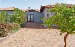3 Bedroom House in Langebaan Country Estate