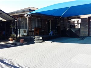 3 Bed House in South Hills