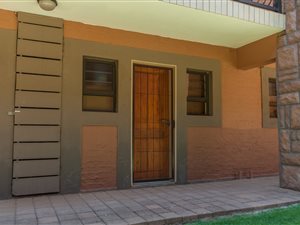 Bachelor apartment in Bainsvlei