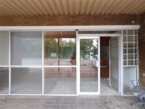 12719 m² Commercial space in Ashburnham