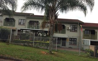 3 Bedroom Duplex in Parlock