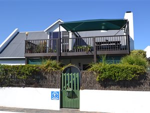 4 Bed House in Lamberts Bay