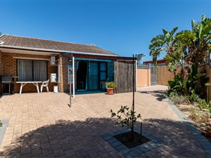 2 Bed Townhouse in Sonnekuil