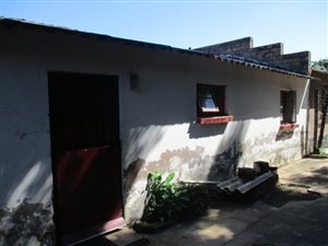 2 Bedroom House in Kwadabeka