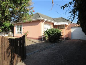 3 Bed House in Kensington