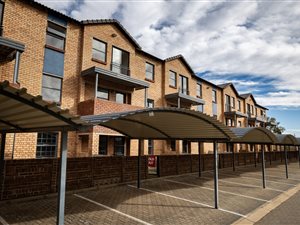 2 Bed Apartment in Johannesburg Central
