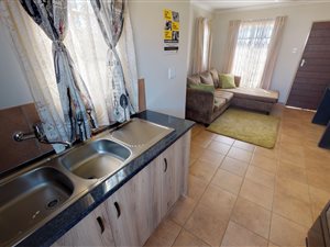 3 Bed House in Palmridge