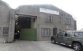 305 m² Commercial space in Parow
