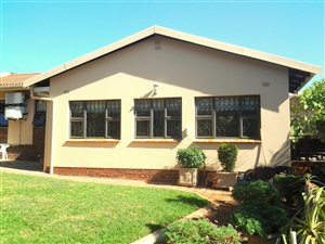 3 Bedroom House in Park Rynie