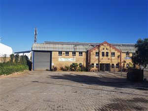 839 m² Industrial space in Meadowdale