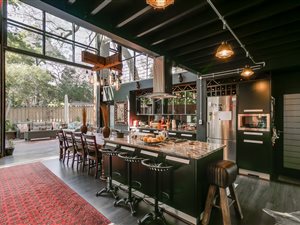 2 Bed Townhouse in Rosebank