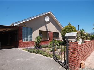 3 Bed House in Crawford