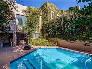 3 Bed House in Sandton CBD