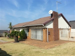 3 Bed House in Primrose