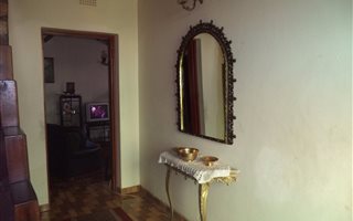 10 Bedroom House in Actonville