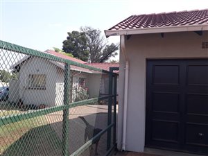 3 Bed House in Mayberry Park