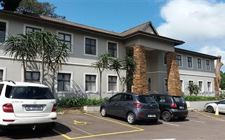 108 m² Commercial space in Kloof