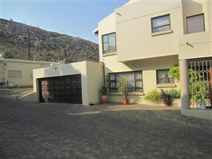 3 Bed Cluster in Morninghill