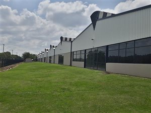 360 m² Industrial space in Campsdrift