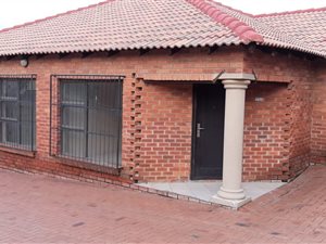 3 Bed House in Trichardt