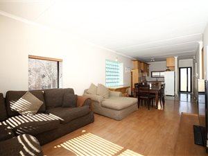 2 Bed Apartment in Atholl