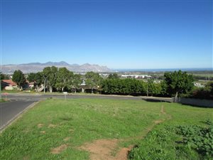 1171 m² Land available in Heldervue